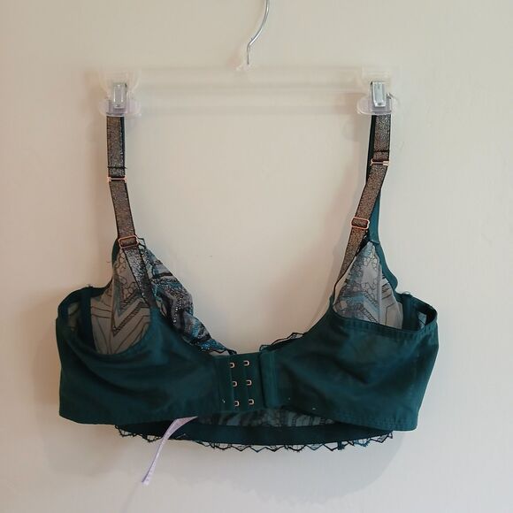 Savage X Fenty Bra 42DD Black & Green Floral Lace Underwire Back Closure - Picture 2 of 4